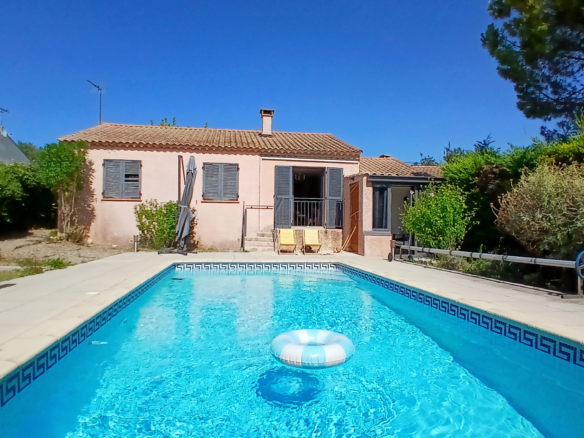 4-bedroom Detached House In Autignac, France (100 M²)