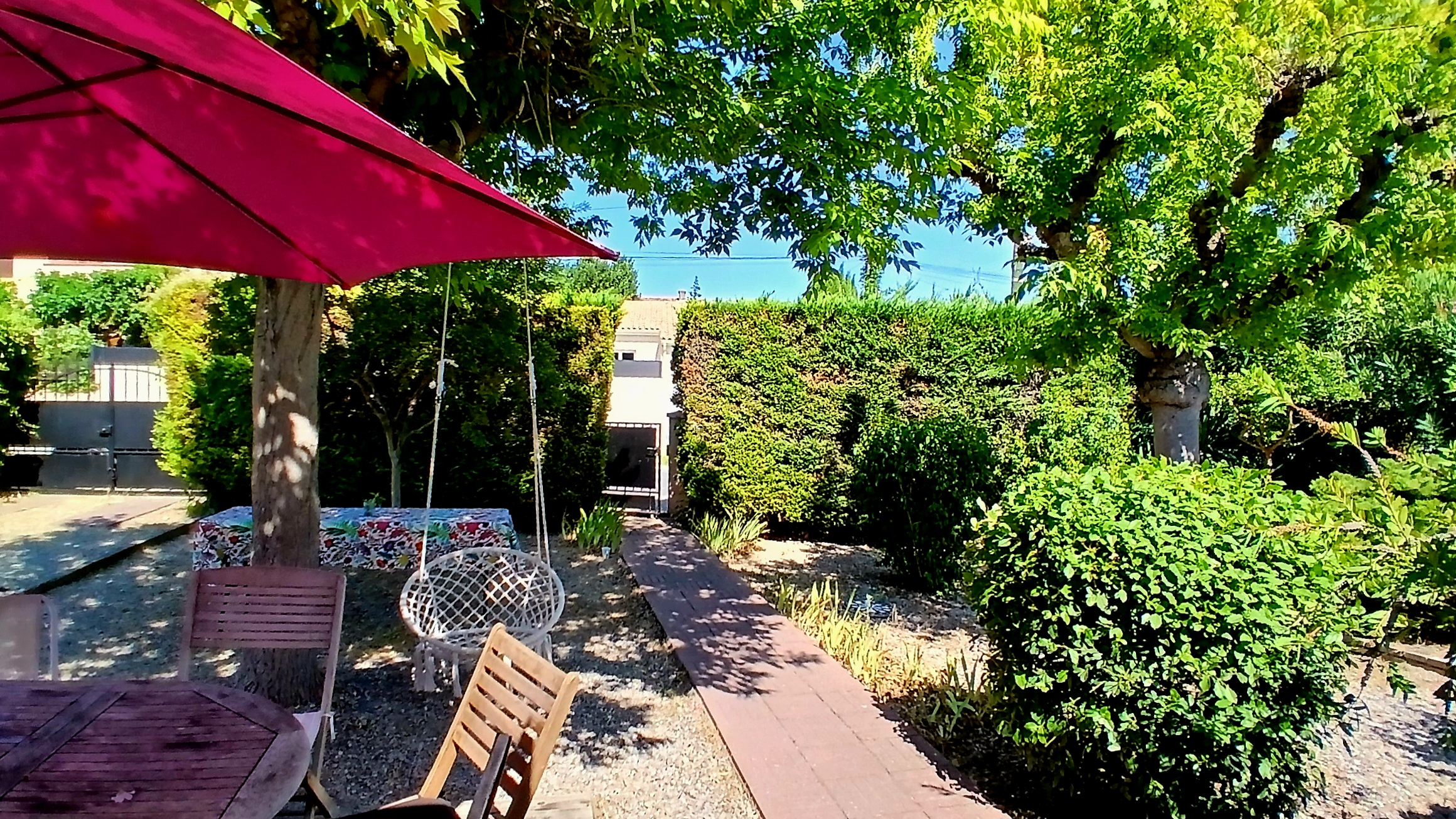 SGF237600EBF-7d610e 4-bedroom Detached House In Autignac, France (100 M²)