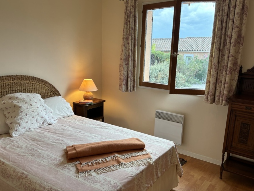 4-bedroom Detached House In Autignac, France (100 M²)