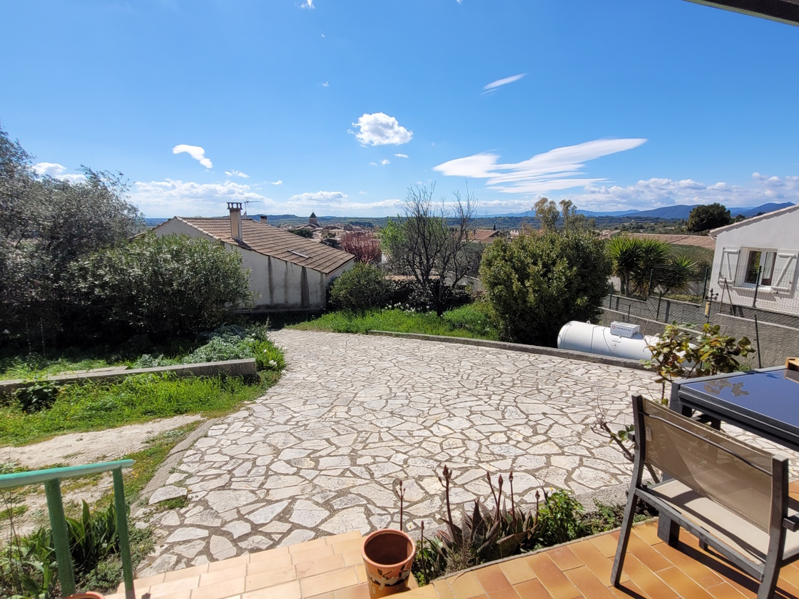 3-bedroom Detached House In Saint Genies De Fontedit, France (100 M²)