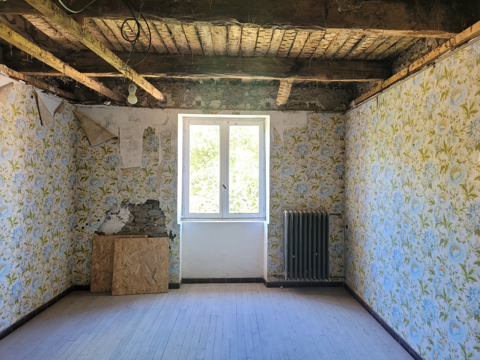 House In Lamalou Les Bains, France (100 M²)