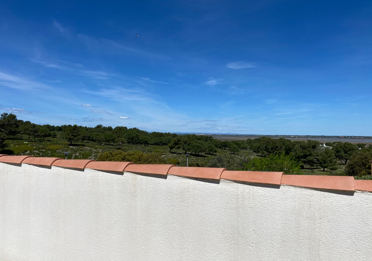 2-bedroom Apartment In Fleury D’aude, France (42 M²)