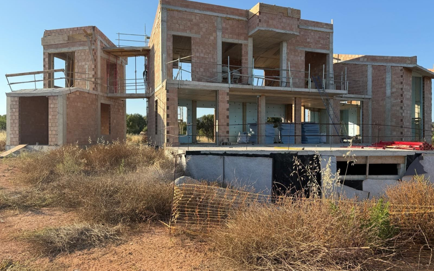 4-bedroom Villa In Santanyi, Spain (504 M²)