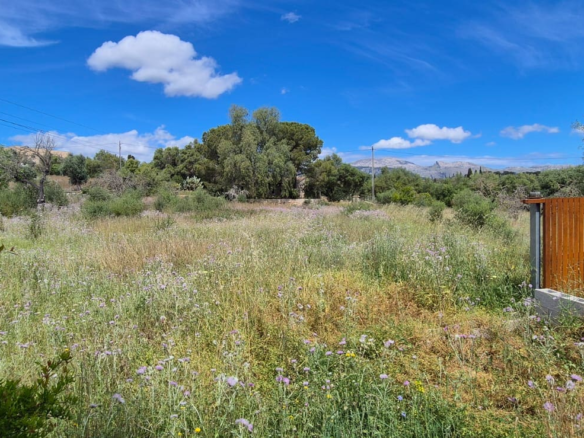 2-bedroom Finca In Búger, Spain (77 M²)