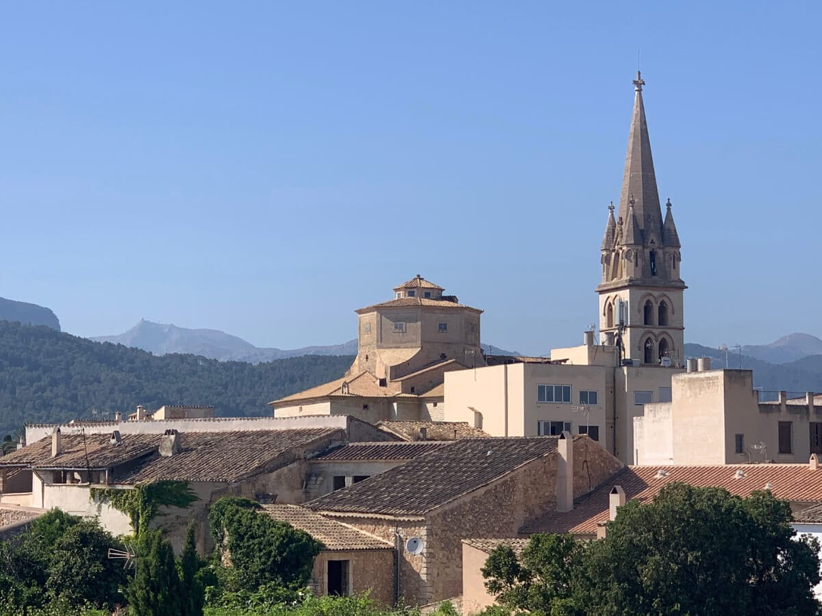 Land In Binissalem, Spain (678 M² Plot)
