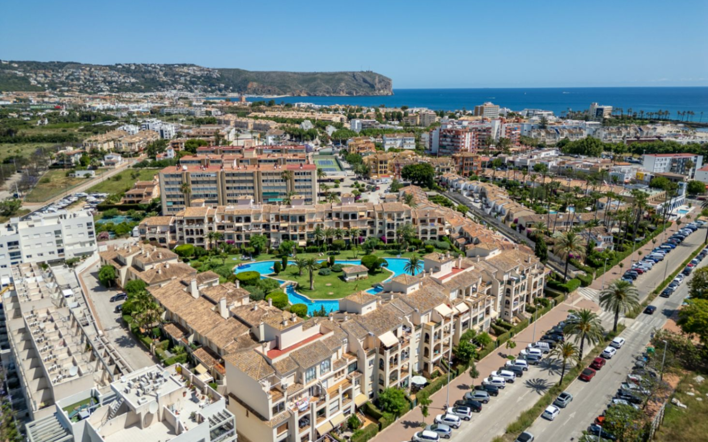1-bedroom Apartment In Jávea, Spain (60 M² Plot)