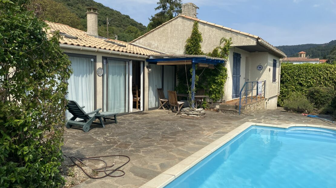 3-bedroom House In Lamalou Les Bains, France (110 M²)