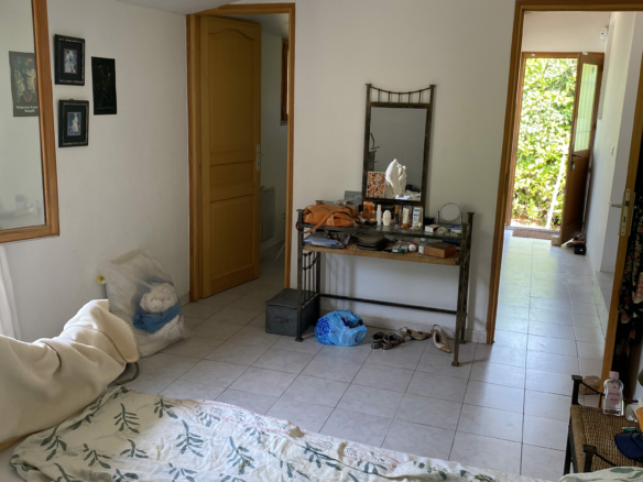 3-bedroom House In Lamalou Les Bains, France (110 M²)
