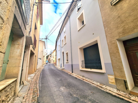 5-bedroom House In Murviel Les Beziers, France (223 M²)