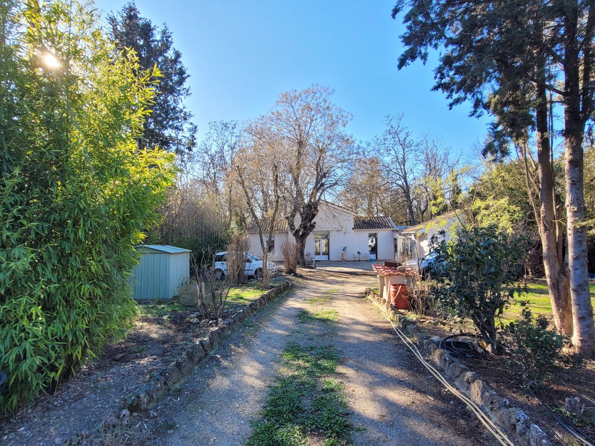 2-bedroom Detached House In Cazouls Les Beziers, France (90 M²)