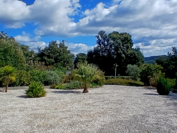 4-bedroom Detached House In Bousquet D’orb, France (120 M²)