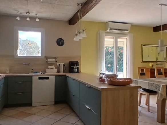 4-bedroom Detached House In Bousquet D’orb, France (120 M²)