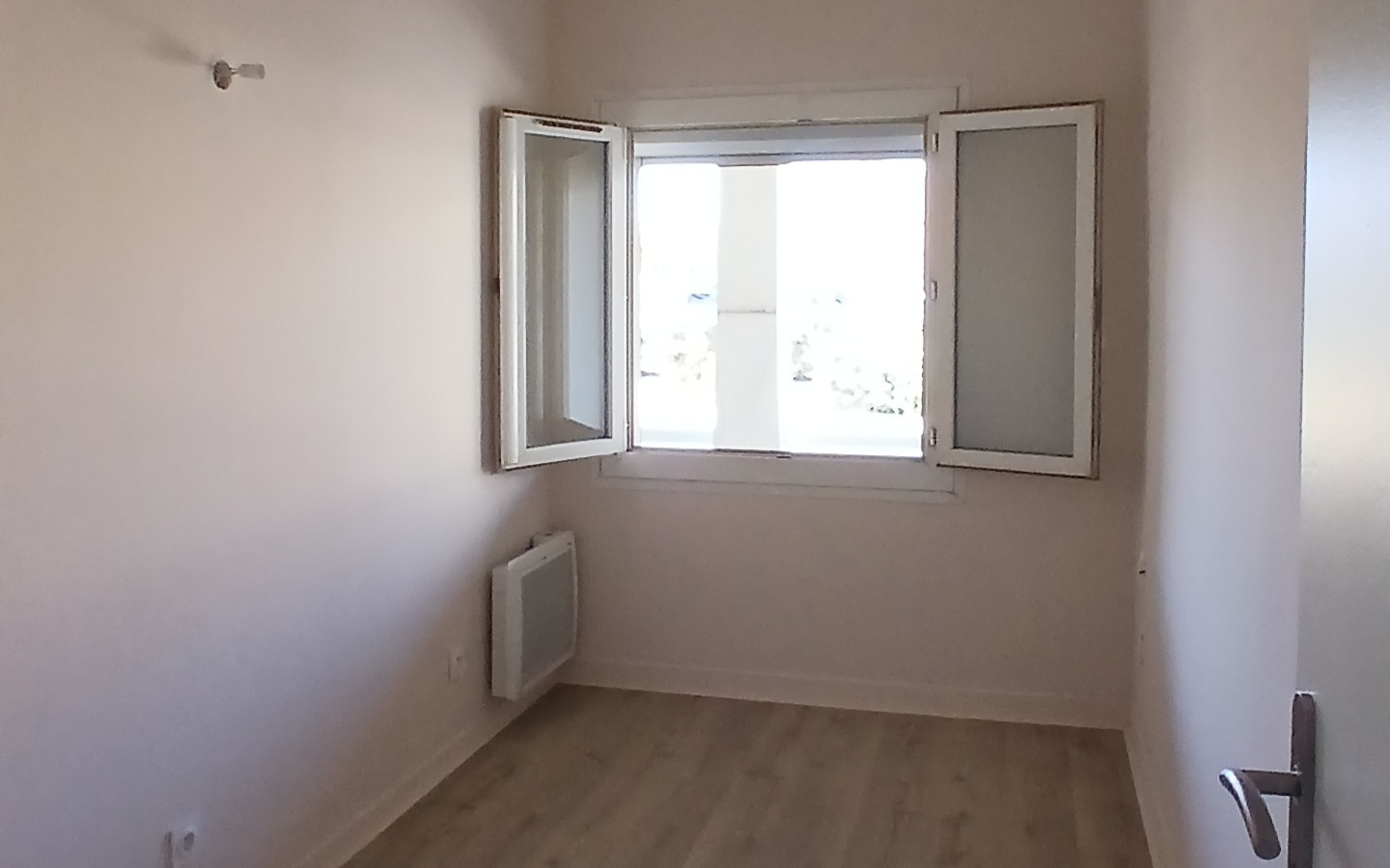2-bedroom Apartment In Valras Plage, France (45 M²)