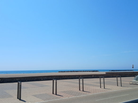 2-bedroom Apartment In Valras Plage, France (45 M²)
