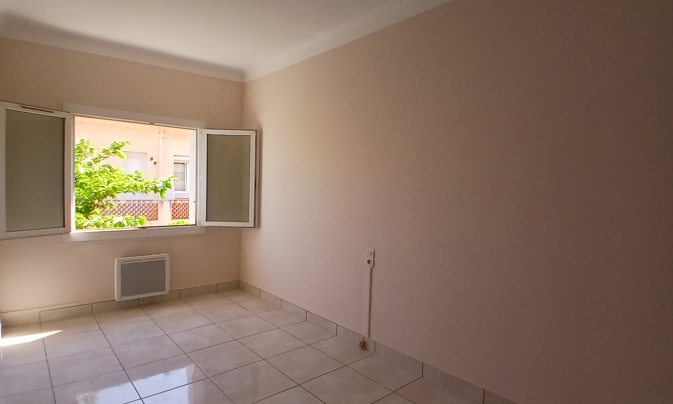 VAL194400EJ-fc9ba8 1-bedroom Apartment In Valras Plage, France (45 M²)