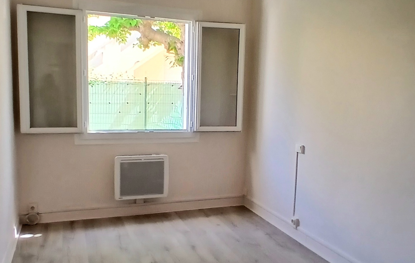2-bedroom Apartment In Valras Plage, France (44 M²)