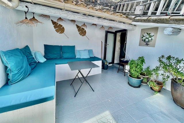 2-bedroom House In Pezenas, France (105 M²)