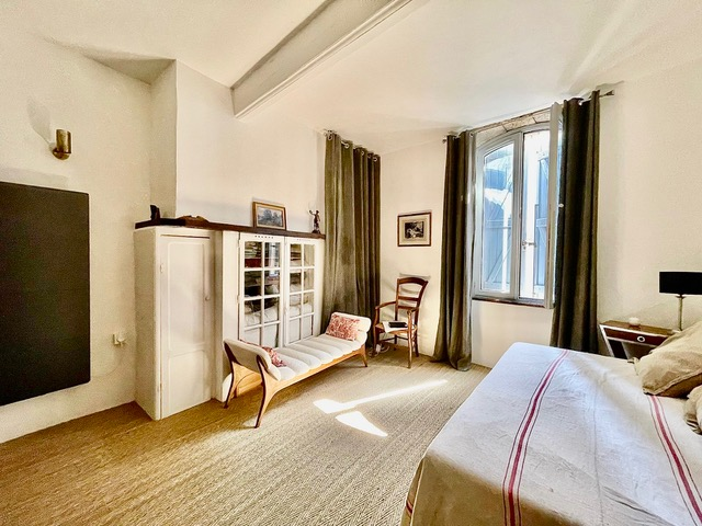 2-bedroom House In Pezenas, France (105 M²)