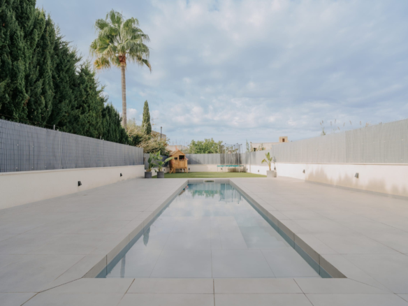 4-bedroom Villa In Marratxí, Spain (175 M²)