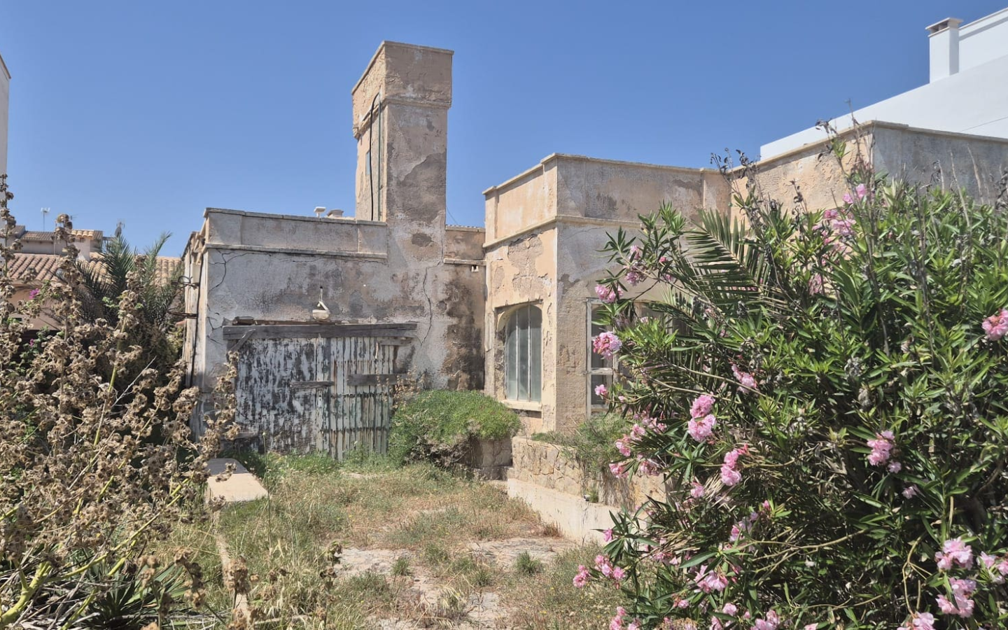 3-bedroom Villa In Santa Margalida, Spain (161 M²)