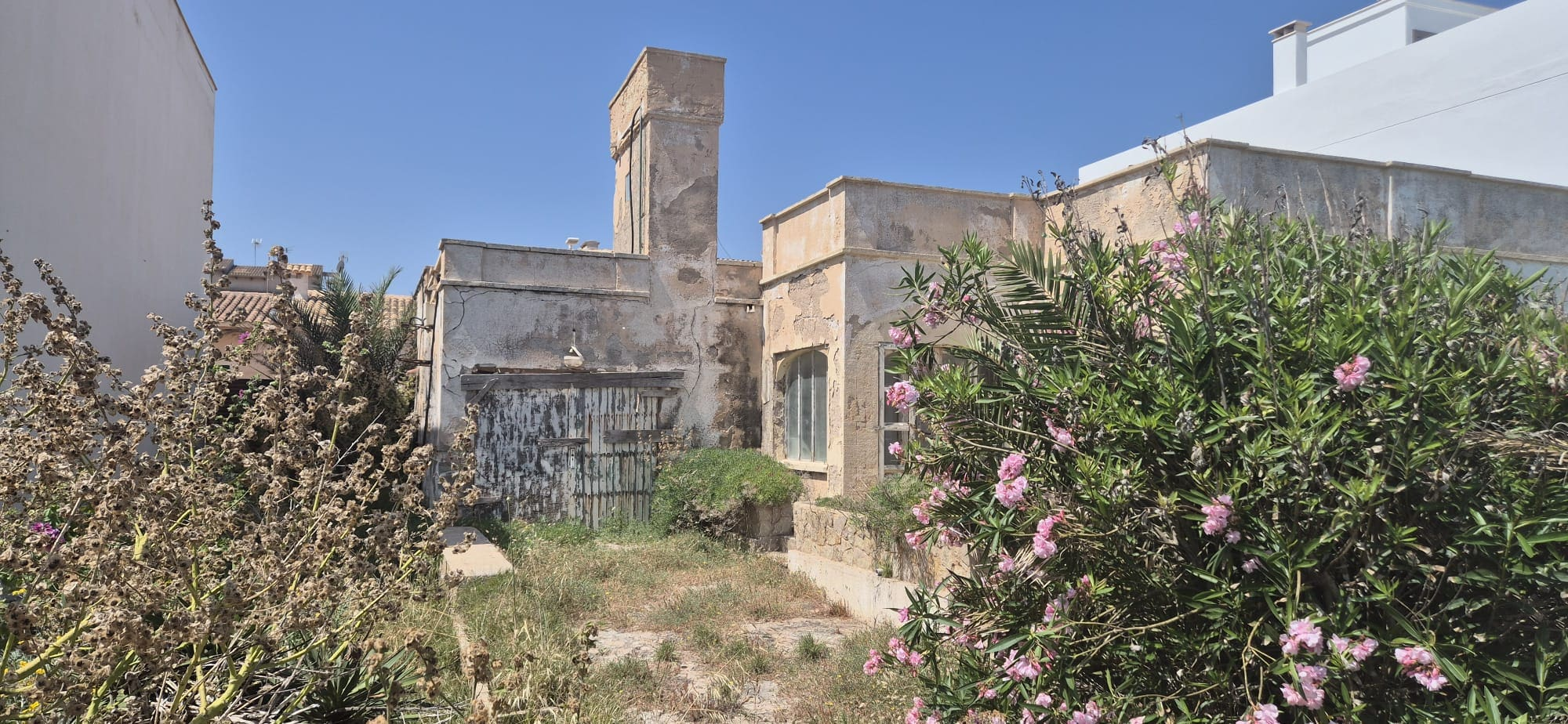 3-bedroom Villa In Santa Margalida, Spain (161 M²)