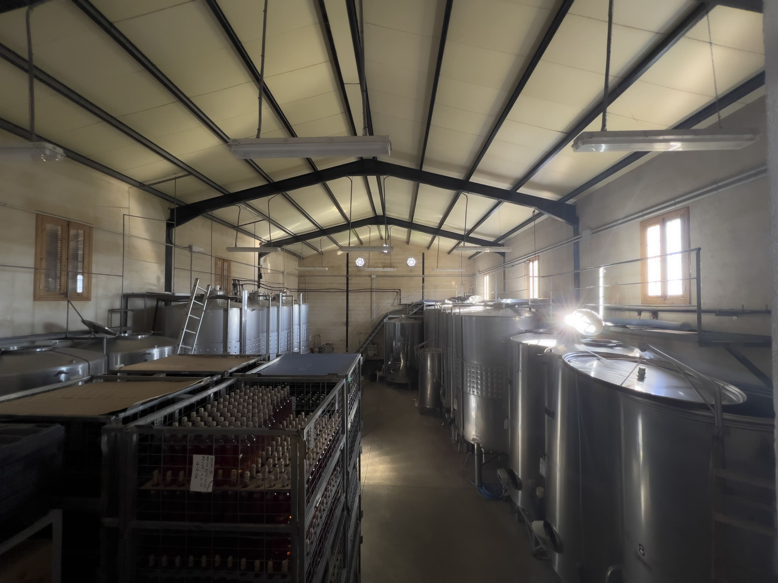 Commercial In Binissalem, Spain (352 M²)
