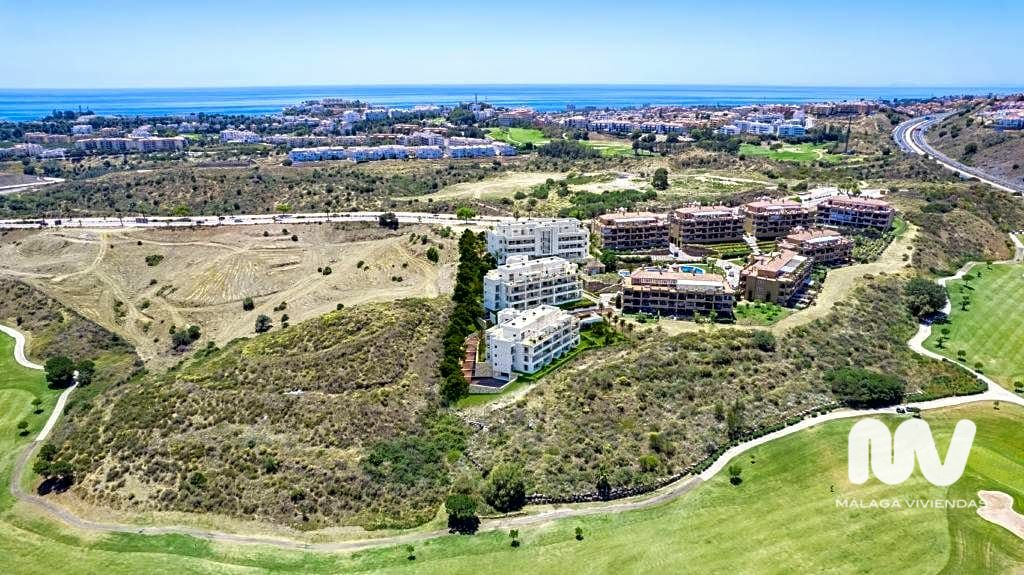 3-bedroom Flat In Mijas, Spain (121 M²)