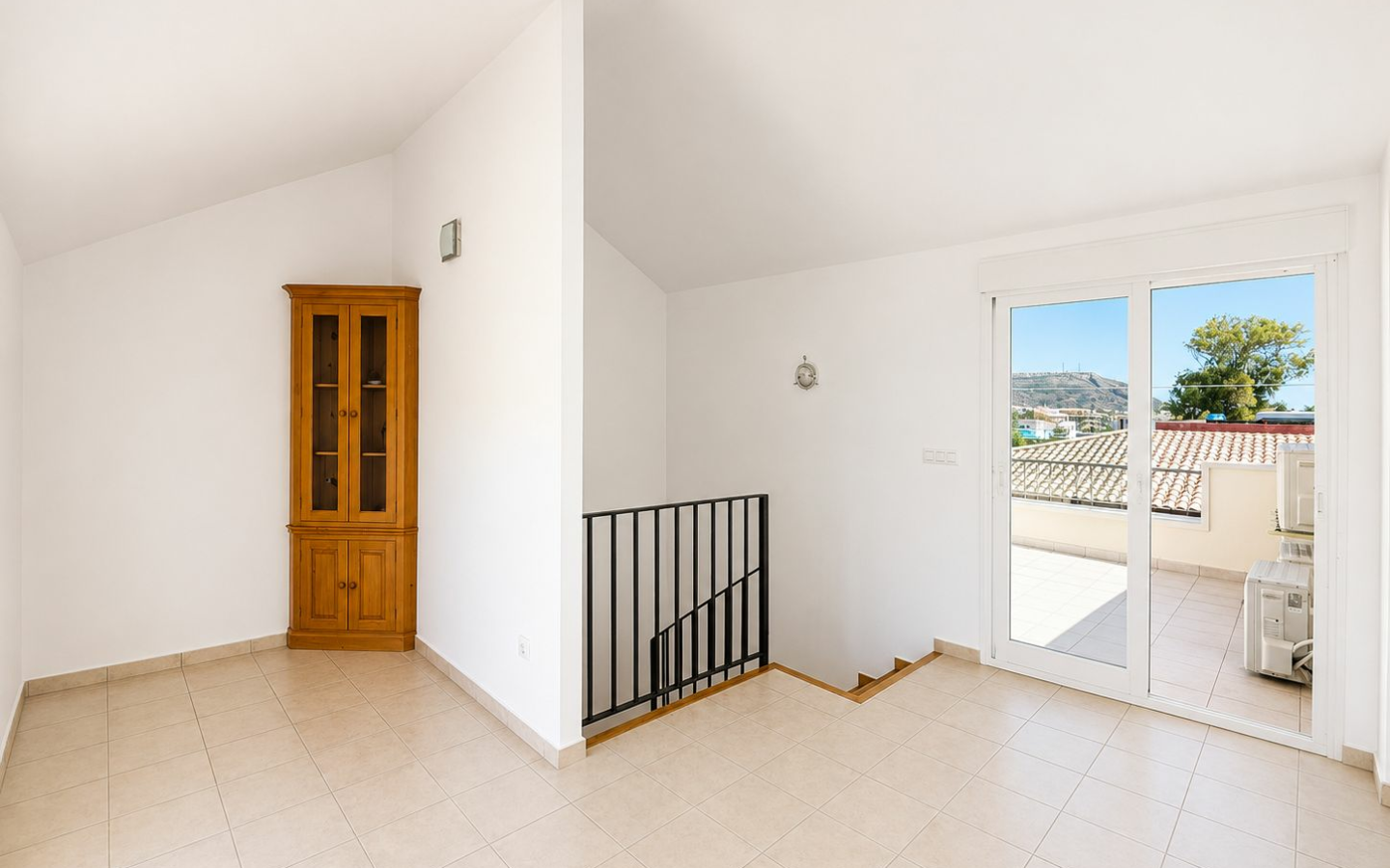 4-bedroom Apartment In Jávea, Spain (171 M²)