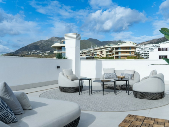 3-bedroom Garden Apartment In Fuengirola, Spain (105 M²)