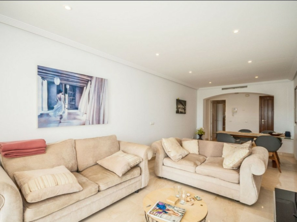 2-bedroom Apartment In Ojén, Spain (87 M²)