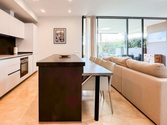 2-bedroom Ground Floor In Cabopino, Spain (102 M²)