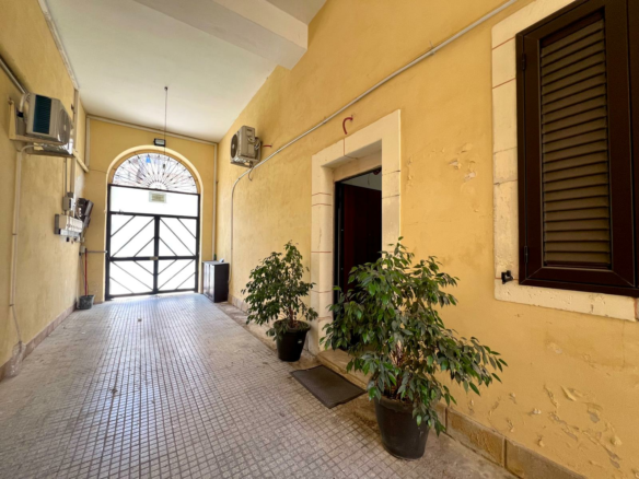 Borgata – Via Formide – Gabetti Exclusive – €89,000 Reduced Price – Ready To Rent