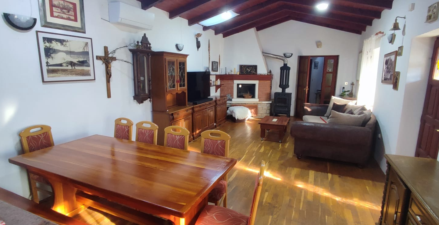Zadar, Crno – Authentic Stone House With Traditional Tavern (konoba) & Large Garden