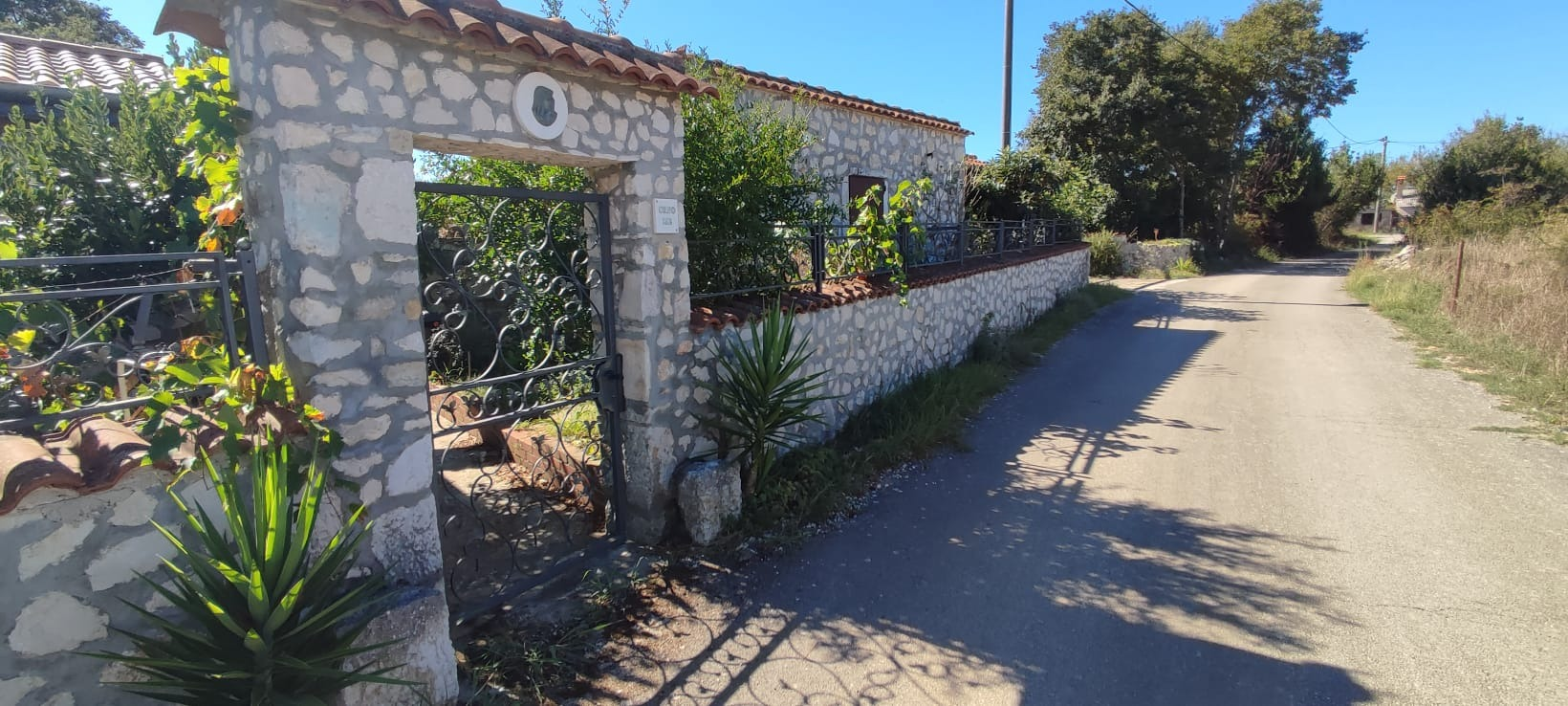 Zadar, Crno – Authentic Stone House With Traditional Tavern (konoba) & Large Garden