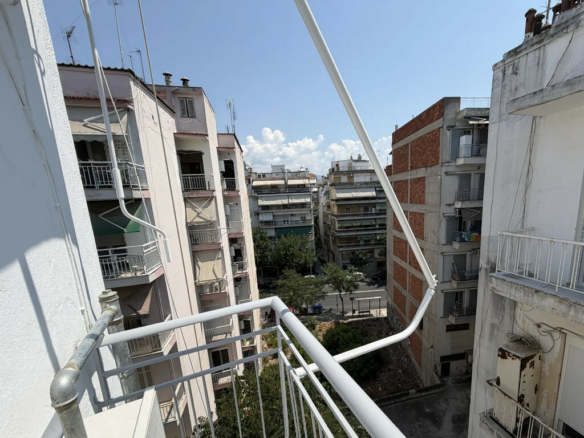 Flat 42 M2 In Faliro – Ippokratio, Greece