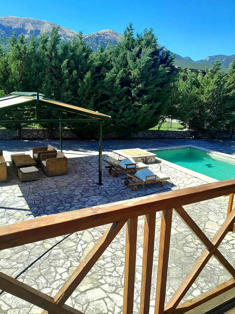 0ttvumqkwsz-6c5144 Detached House 420 M2 In Kalavrita, Greece