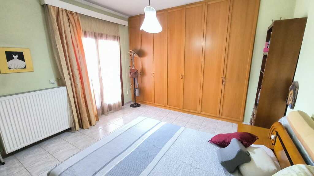 3-bedroom Maisonette In Paralia, Greece (144 M²)