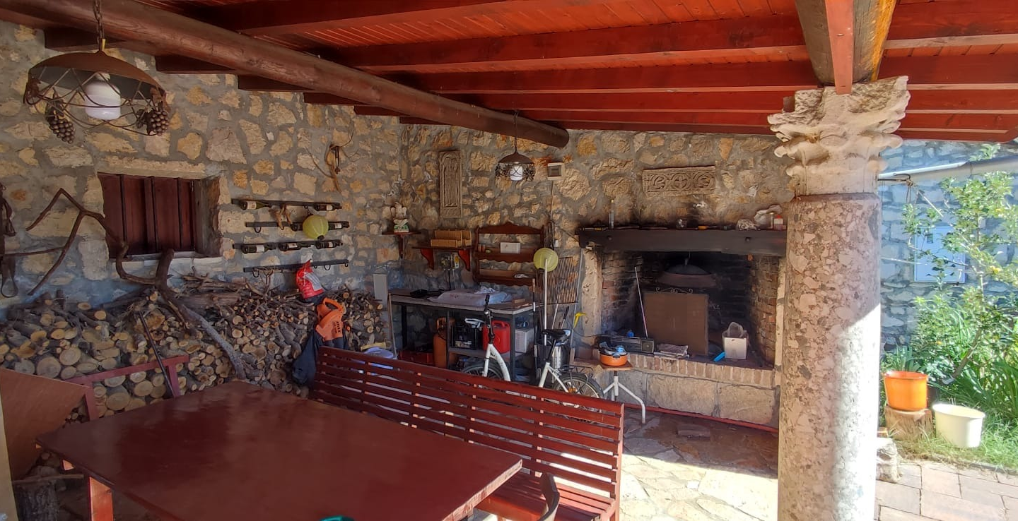 Zadar, Crno – Authentic Stone House With Traditional Tavern (konoba) & Large Garden