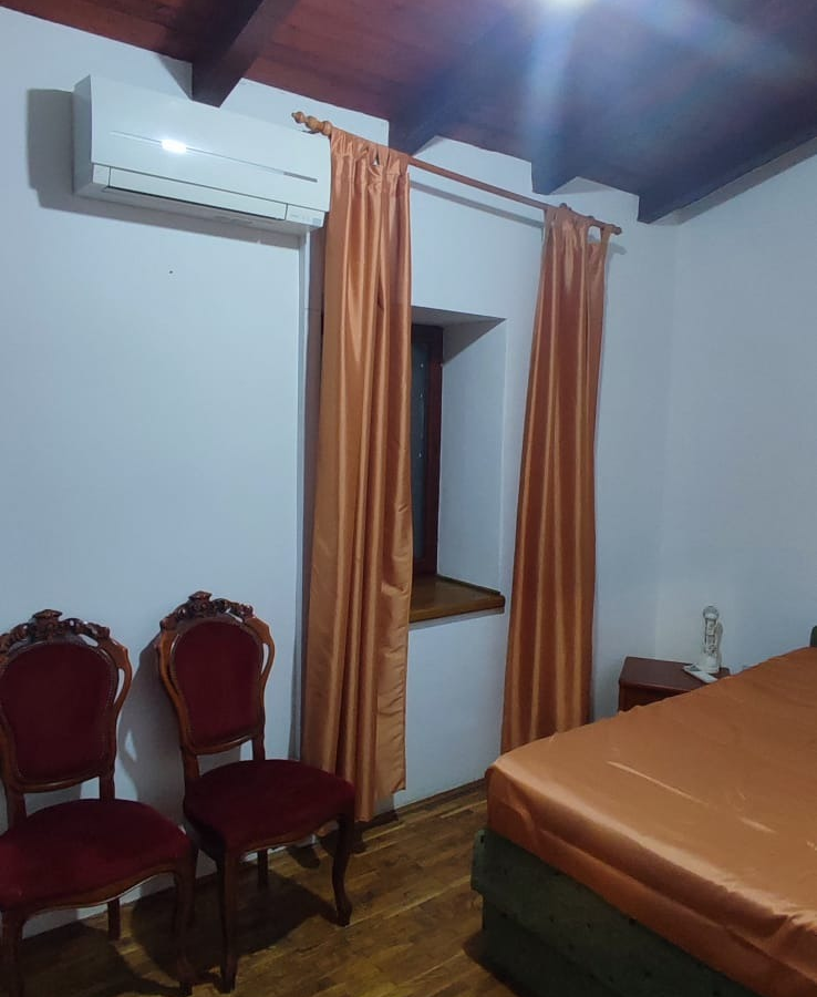 Zadar, Crno – Authentic Stone House With Traditional Tavern (konoba) & Large Garden