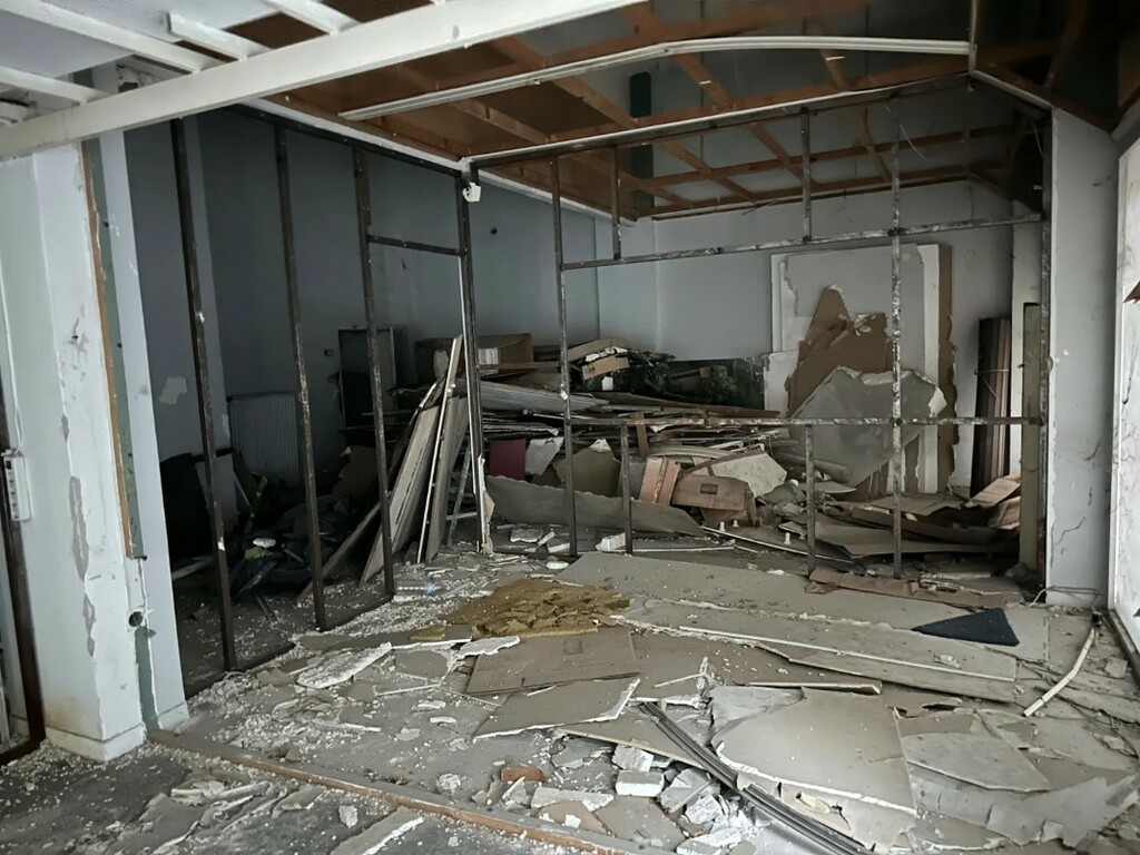 Commercial Property 308 M2 In Analipsi – Mpotsari – Nea Paralia, Greece