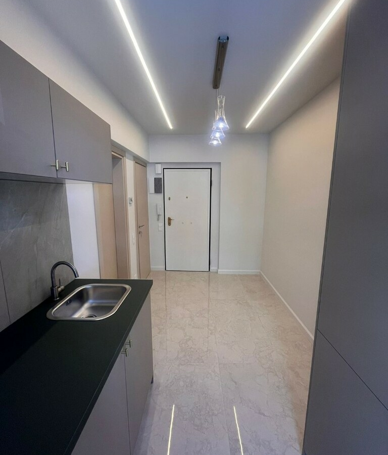 Flat 33 M2 In Ano Poli, Greece