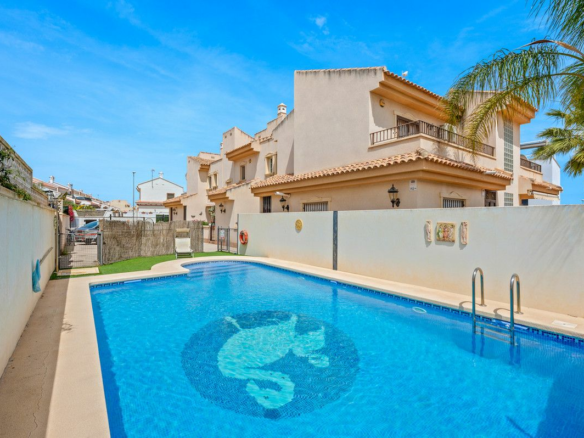 House In San Miguel De Salinas