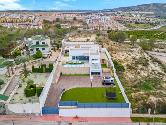 4-bedroom Villa In Algorfa, Spain (216 M²)