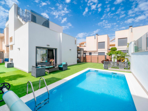 Villa In Torrevieja