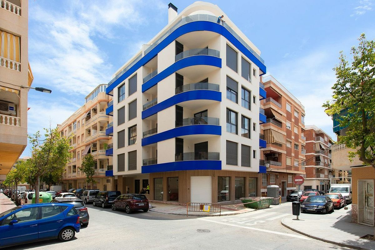 Apartment In Torrevieja