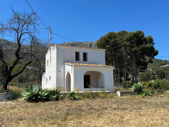 4-bedroom Villa In Calpe, Spain (128 M²)
