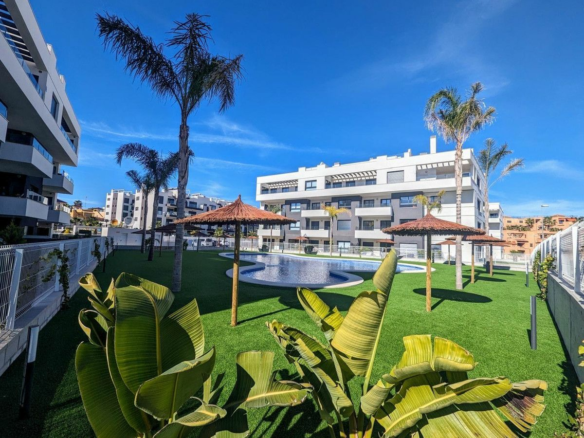 2-bedroom Apartment In Orihuela Costa, Spain (76 M²)