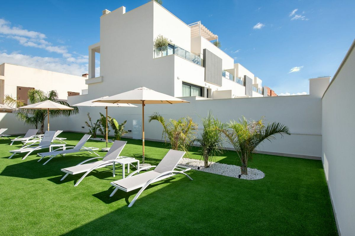 2-bedroom House In Cox, Spain (81 M²)