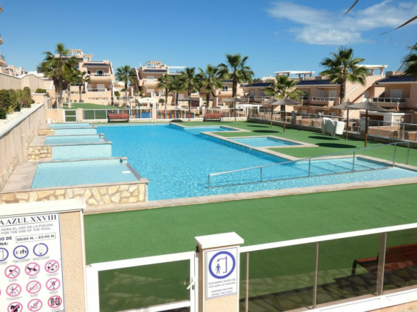 3-bedroom Apartment In Orihuela Costa, Spain (82 M²)