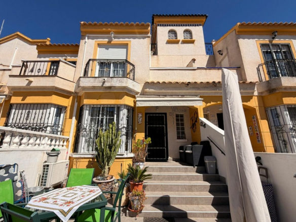 3-bedroom House In Guardamar Del Segura, Spain (68 M²)